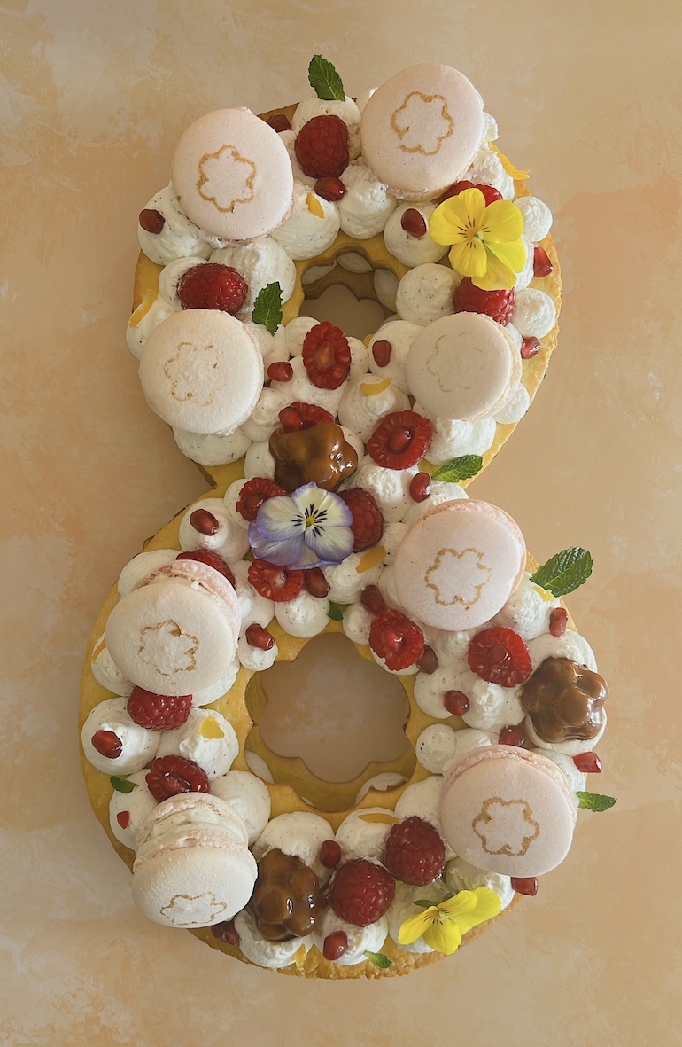 Number Cake Vanille Framboise et&nbsp;Macarons
